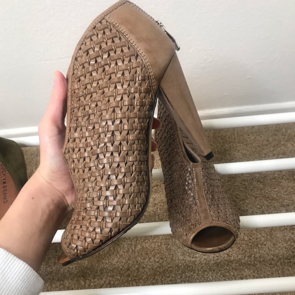 Vince Camuto boots
